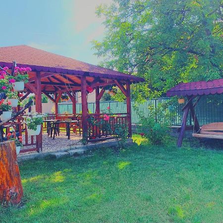 Zen Residence Turda Luaran gambar